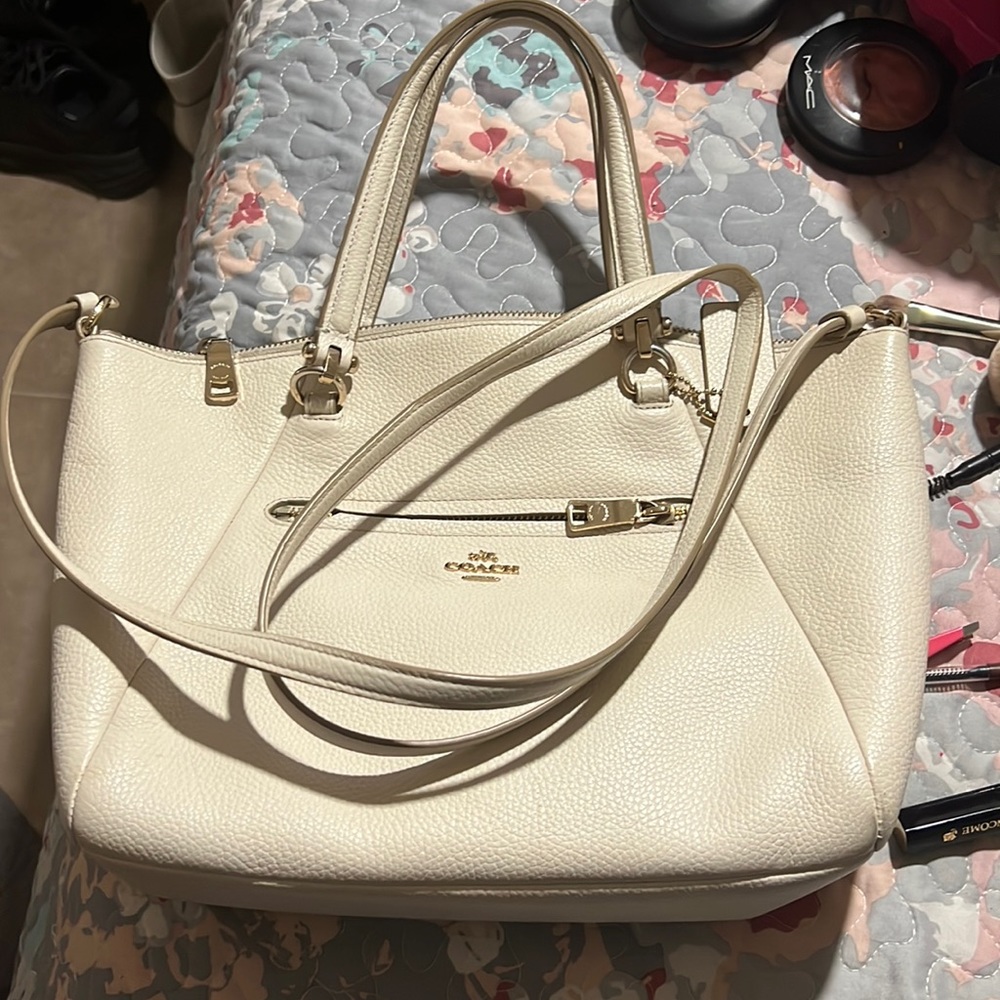Purse coach